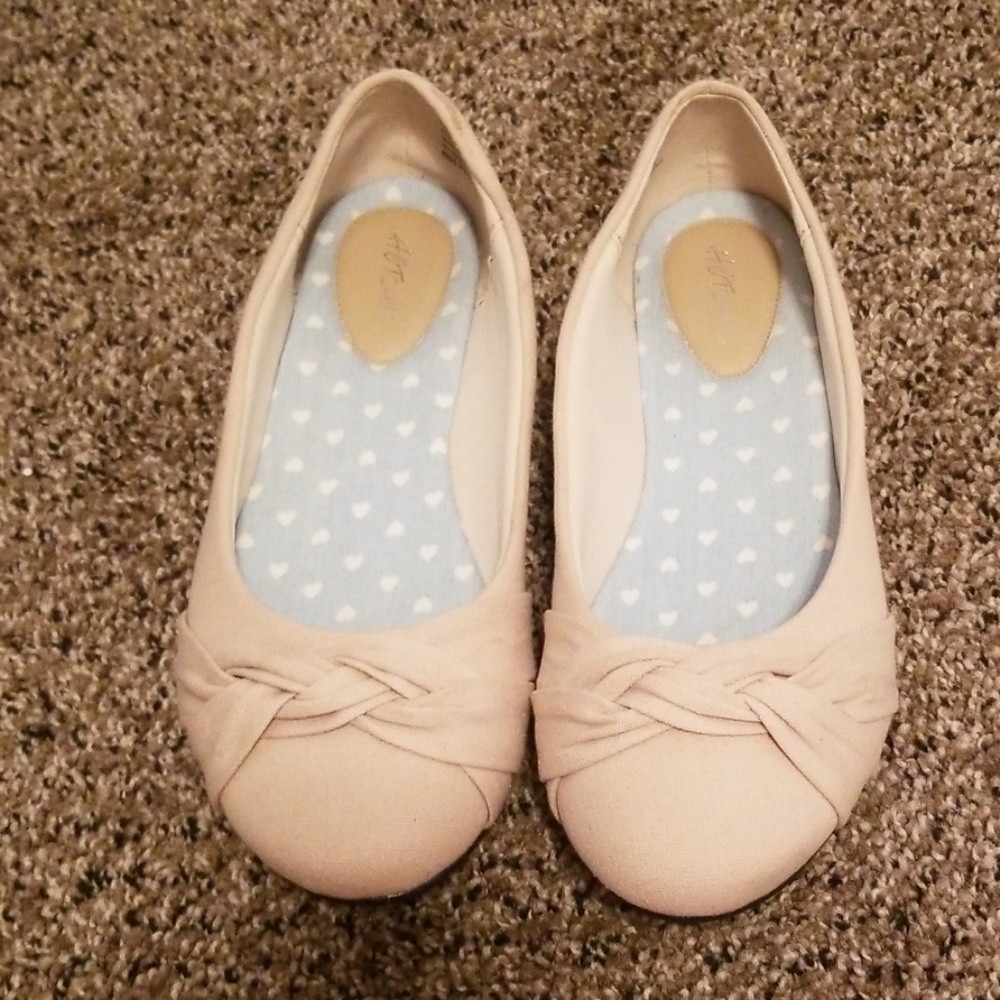 Hotcakes flats